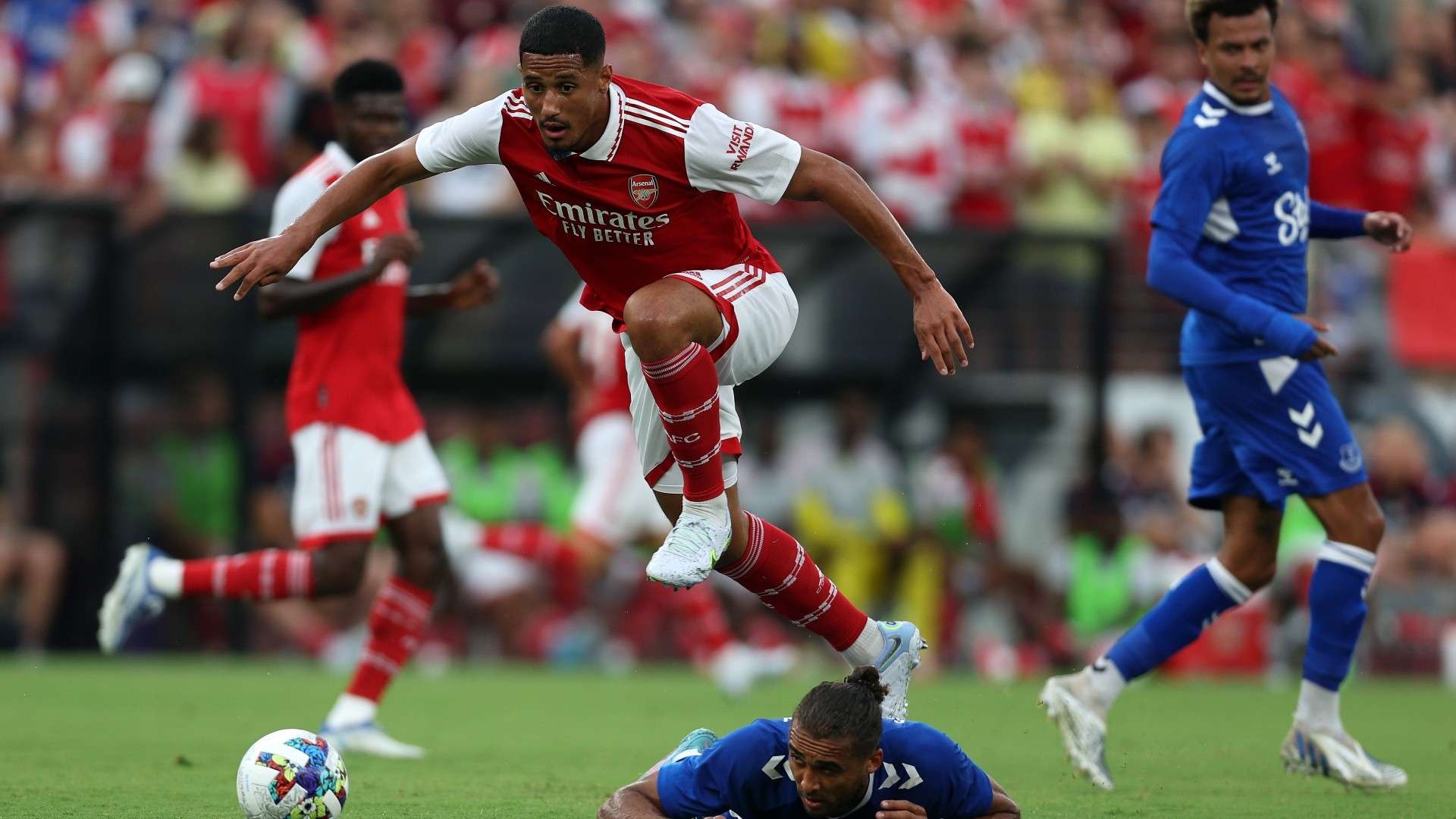 现同样出色 现同样出色